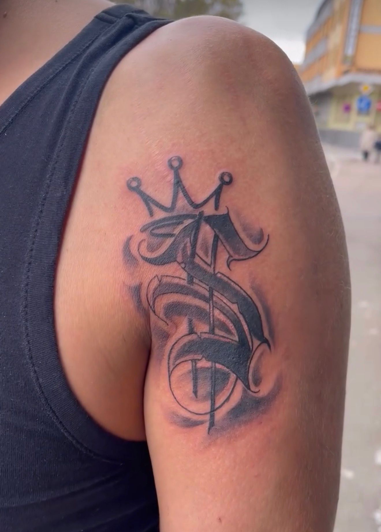 Realistic Portrait Tattoo mit Black and Grey Schattierung